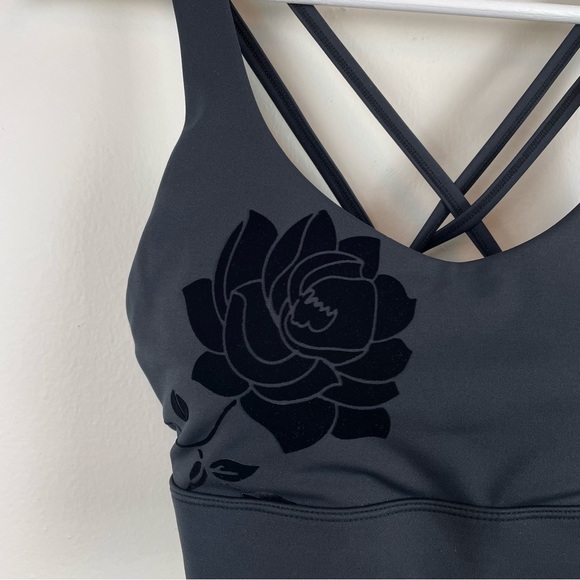 Zyia Black Velvet Floral Light n Tight Strappy Sports Bra Size XXL - Picture 5 of 7